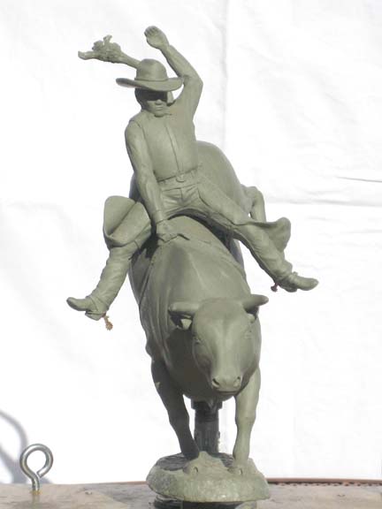 8 Second Challenge in Clay - Front View